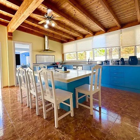 Villa Las Rocas Con Piscina Privada De Piedra, Vista Mar, Jardines, Asadero Y Wifi Parque Holandes