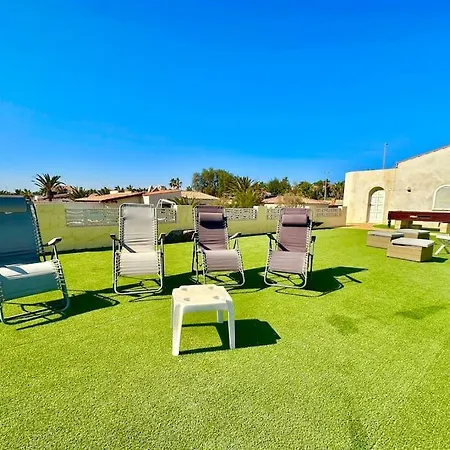 Las Rocas Con Piscina Privada De Piedra, Vista Mar, Jardines, Asadero Y Wifi Villa